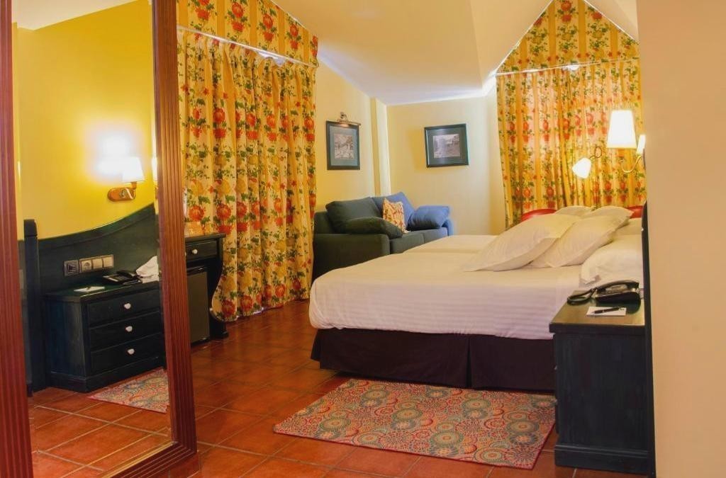 Ski Plaza Hotel & Wellness