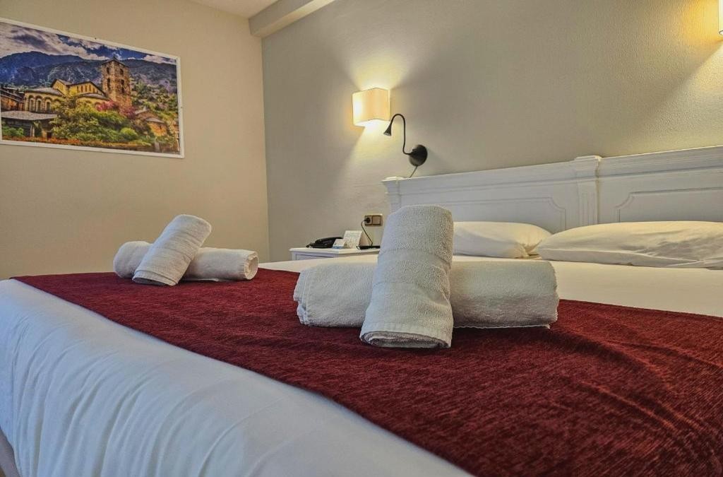 Hotel Pere d'Urg 3000