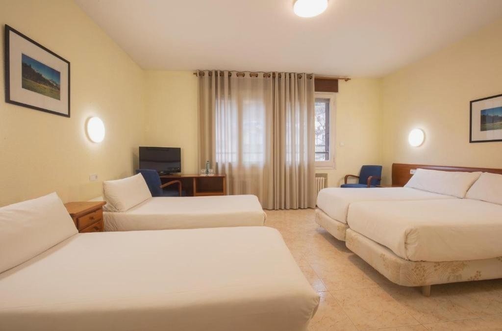 Hotel Oros by Nexta