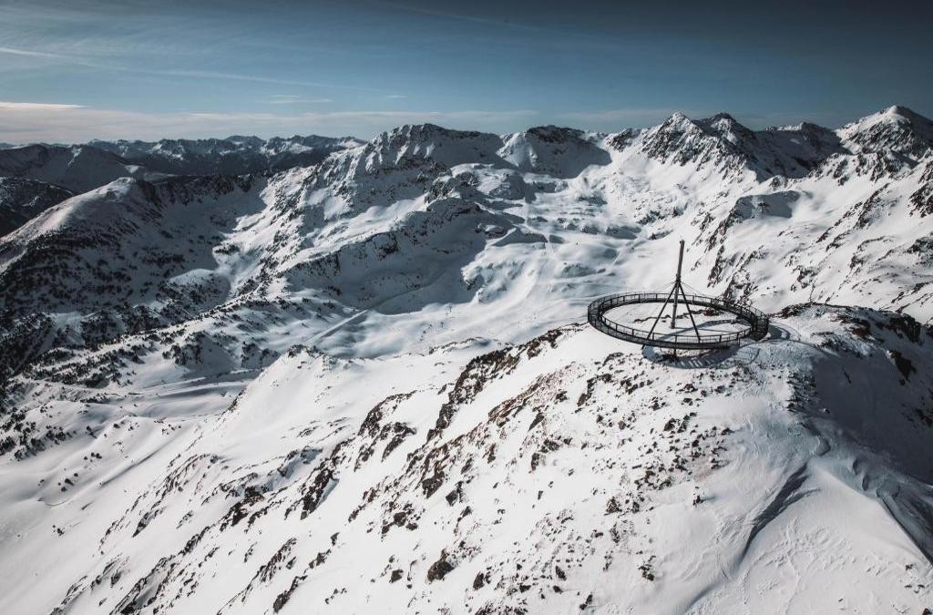 Apartaments La Neu-Mountain Lodges & Restaurant