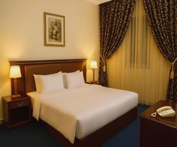 Dream Palace Hotel