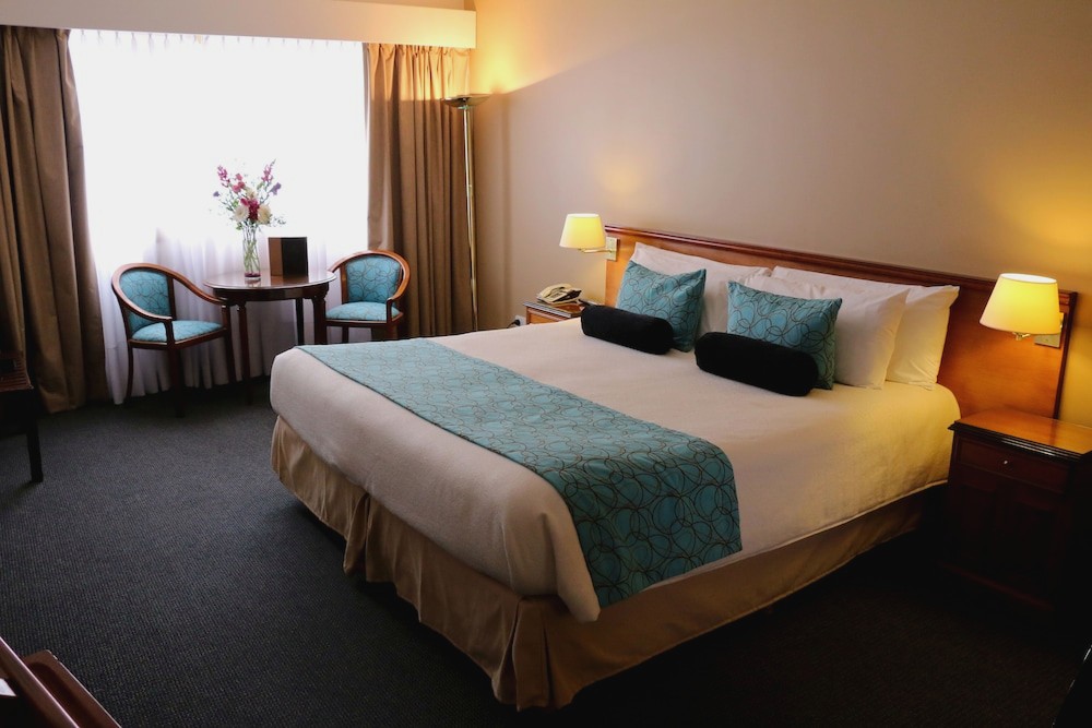 Centuria Hotel