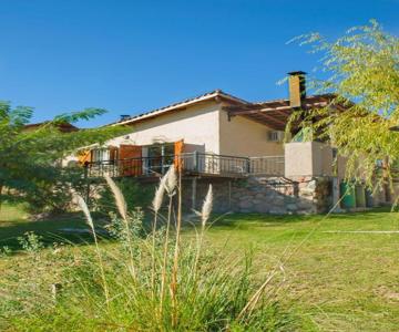Cabanas Aguilas De Piedra