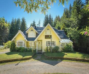 Las Acacias Hostería