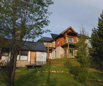 Miralagos Apart Hotel & Cabañas