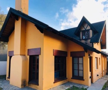 Hostel Olimpo House