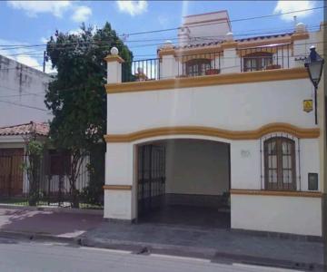 Caseros 44 Bed & Breakfast