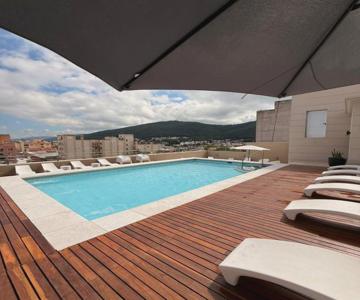 Hotel Alvarado Suites