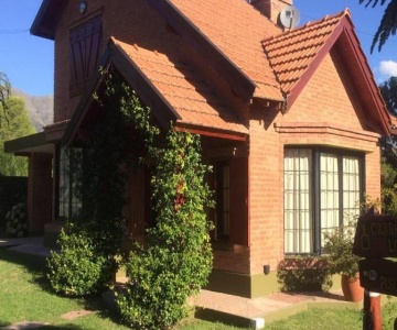 Cabanas Los Estribos 1