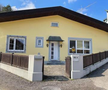 Ferienhaus Schneeweiß