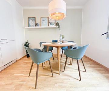 Dachgeschoß Maisonette Im Altbau