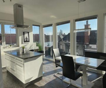 Cozy Apartment Next Outlet Center & Airport With Pool & Garden