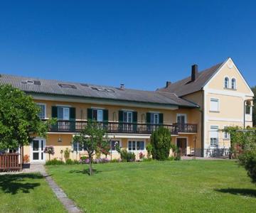 Pension Seepanorama & Weingut