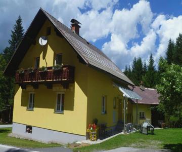 Gemütliches Ferienhaus Am Waldrand