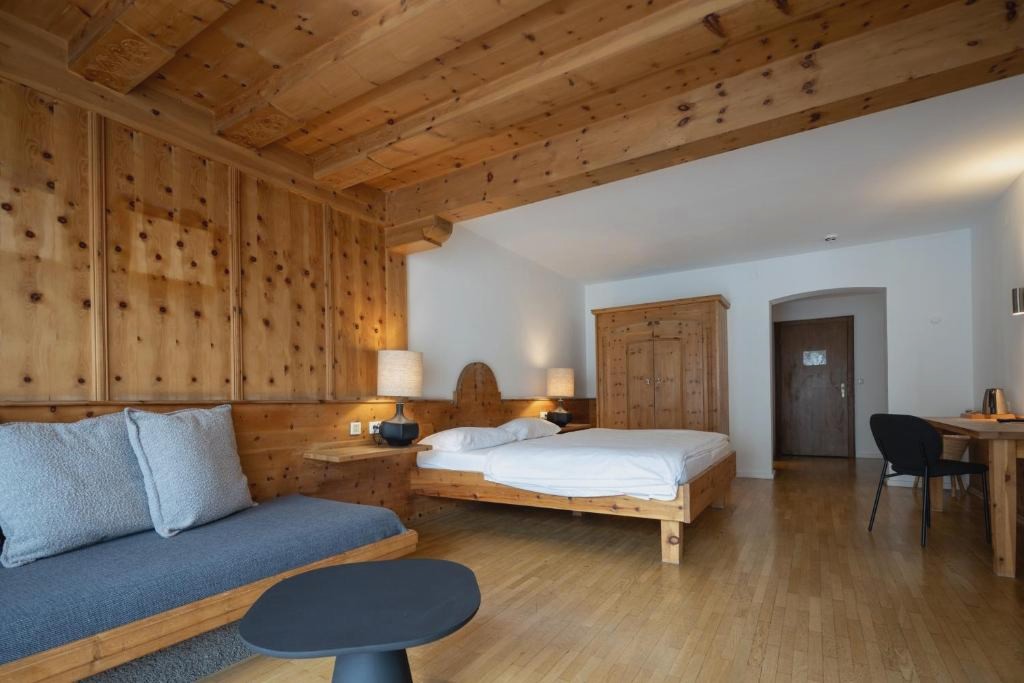 Q! Hotel Maria Theresia