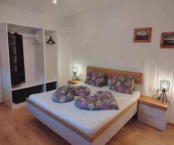 Apartment Klein & Fein