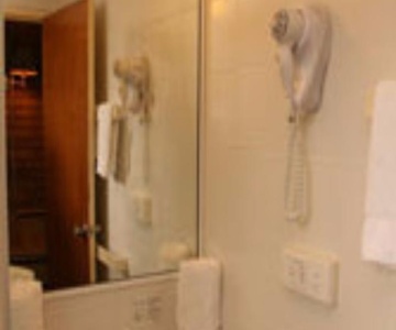 Countryman Motor Inn