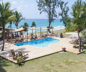 Moonraker Beach Hotel