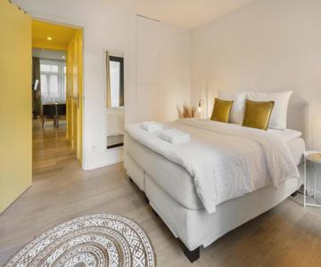 R73 Apartments
