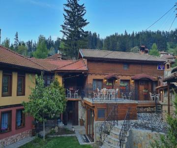 Zlatniyat Telets Guest Rooms