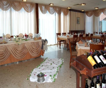 Nadejda Hotel