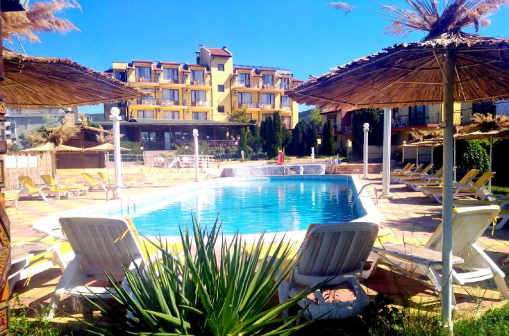 Yalta Family Hotel