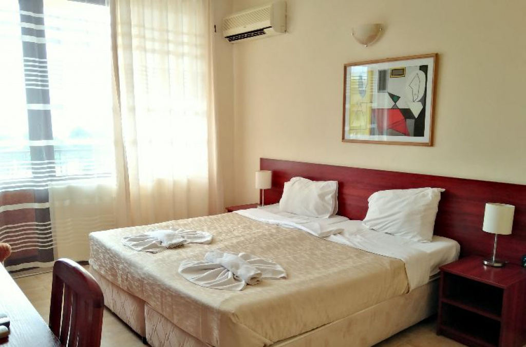 Yalta Family Hotel