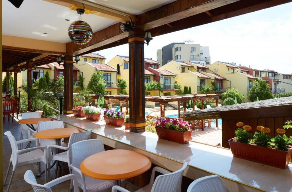 Yalta Family Hotel
