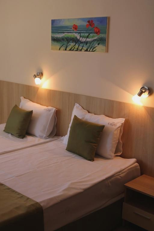 Karlovo Hotel