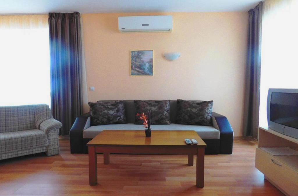 Darius Hotel