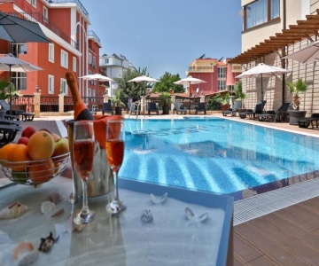 Vip Club Dolphin Coast