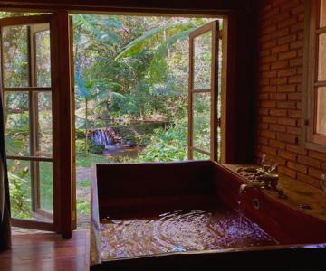 Kanawha Eco Hotel