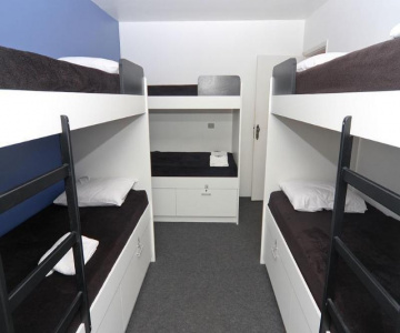 Telstar Hostels