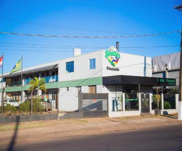 Shelter Hostel E Pousada Duas Nacoes