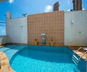 Flat Ponta Negra Roberto Freire