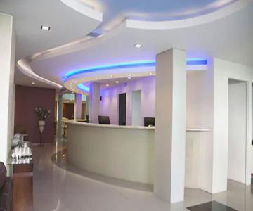 Emirates Hotel & Suites