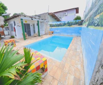 Hostel Cacari
