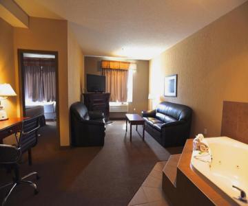 Lakeview Inn & Suites Fort Nelson