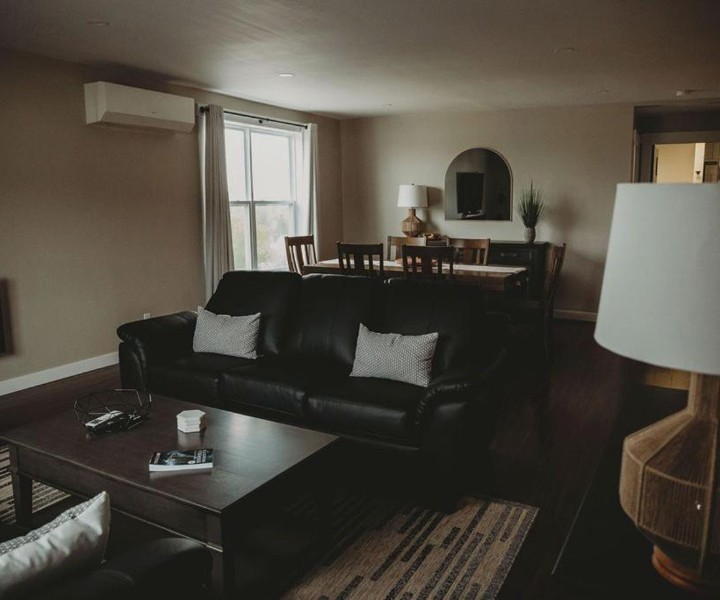 Riverside Suites