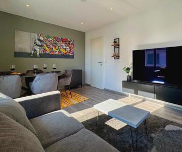 Harikoa Apartment - Close To City Center - Free Parking - Netflix - Fast Wifi