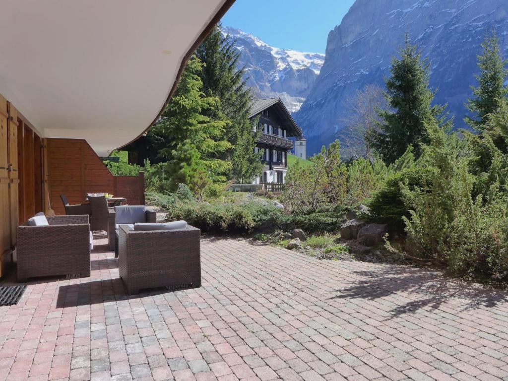 Apartment Chalet Smaragd-1 by Interhome