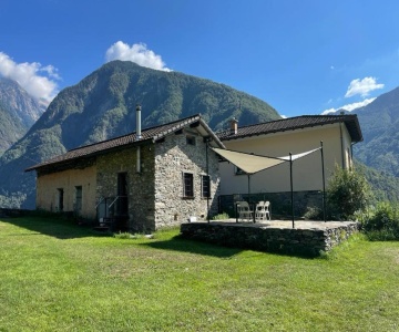 Rustico A Roveredo Gr