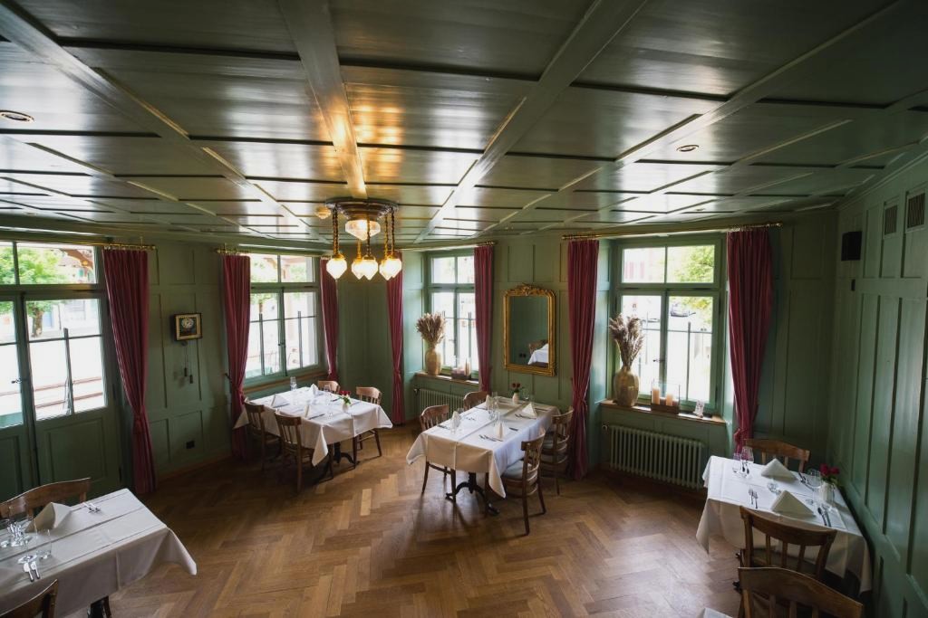FLÜHLI Hotel Kurhaus