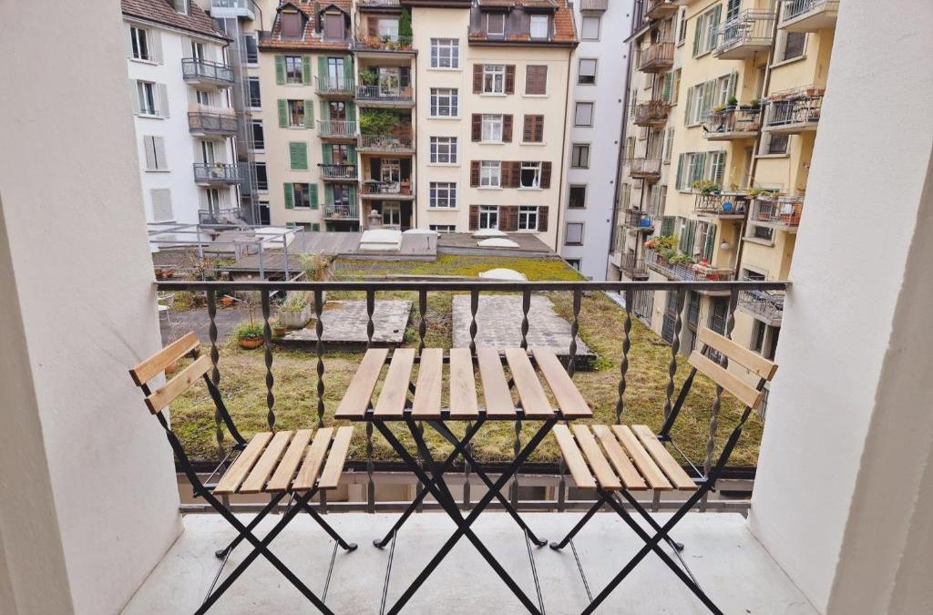 Easy-living Lucerne City Apartments 1