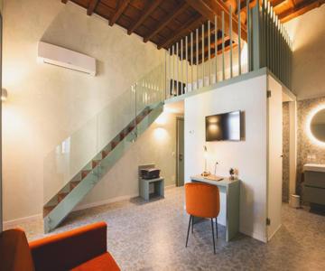 Palazzo Canetti Locarno - Piazza Grande - Suites & Rooms - Easy Self Check-in