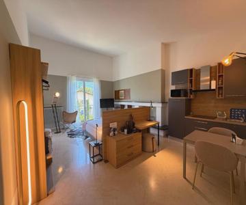 LA VILLA - Studios & Rooms - SQH Member