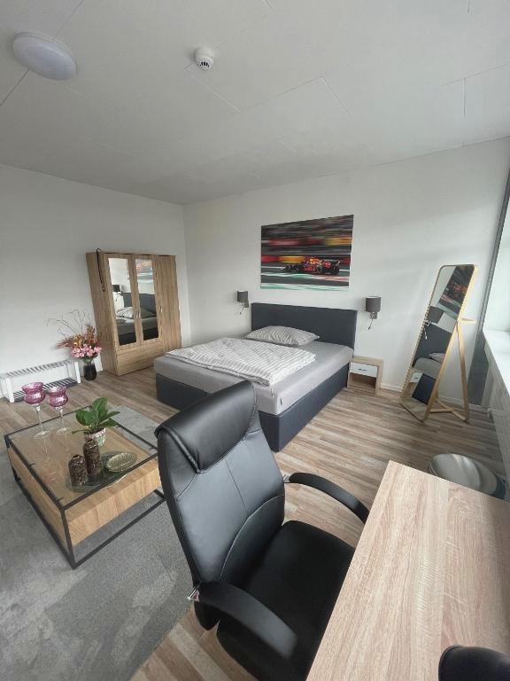 Pit Stop Apartments