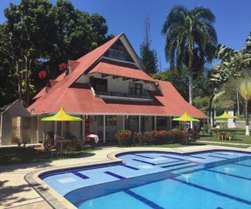 Finca Hotel Pinares
