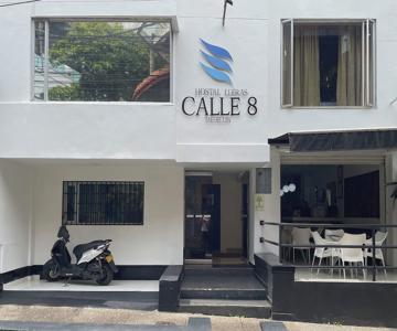 Hostal Lleras Calle 8