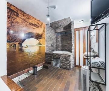 Natural Hotel